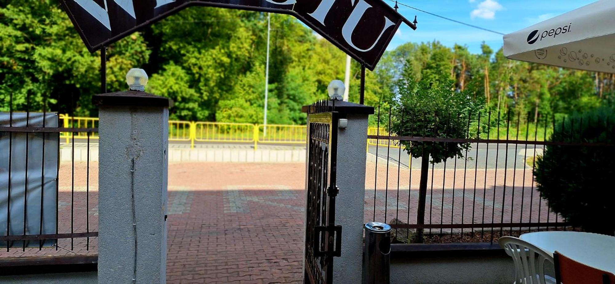 Knajpa Sorba Hotel Skwierzyna Luaran gambar